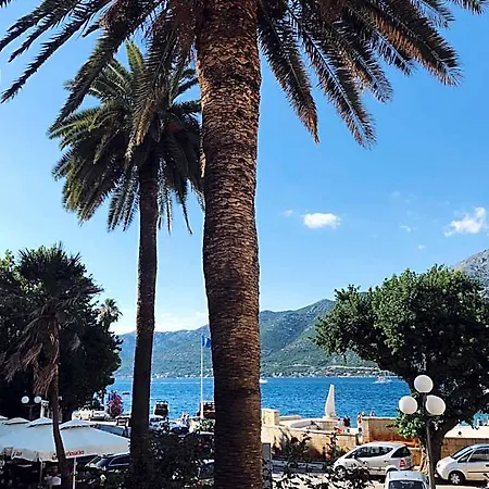 여관 San Teodoro 4*