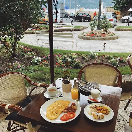San Teodoro Inn 4*