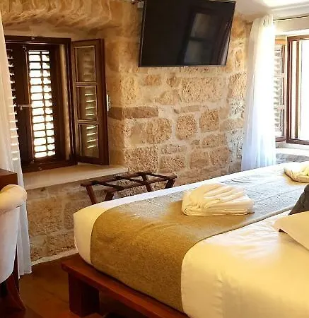 San Teodoro Inn