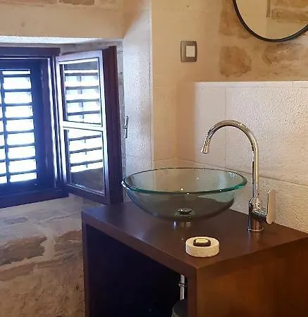 San Teodoro קורצולה