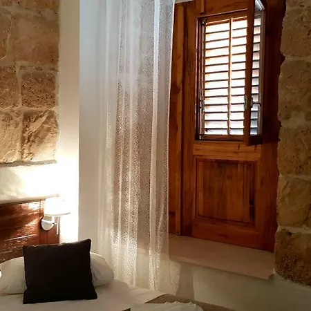 אורחן San Teodoro 4*