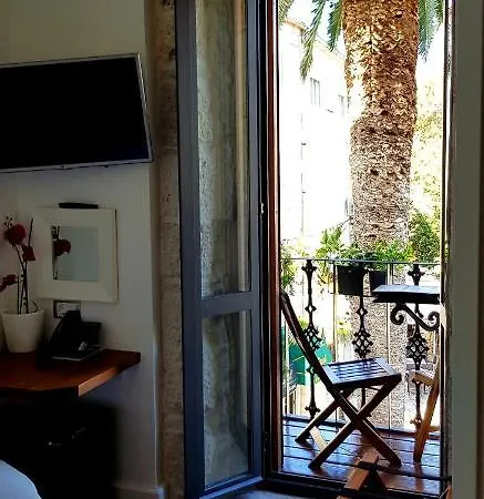 San Teodoro קורצולה