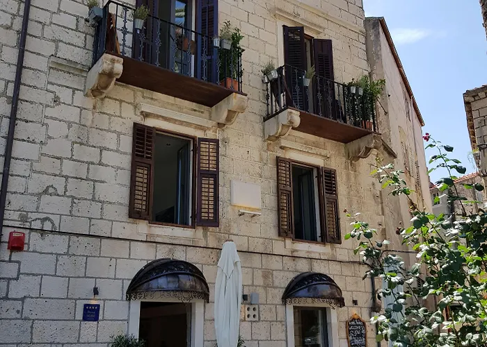 San Teodoro 4* 科尔丘拉