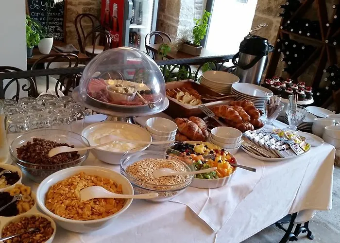 宾馆 San Teodoro 科尔丘拉