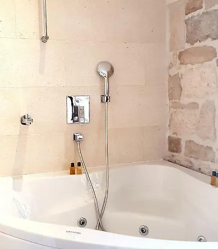 宾馆 San Teodoro 4*